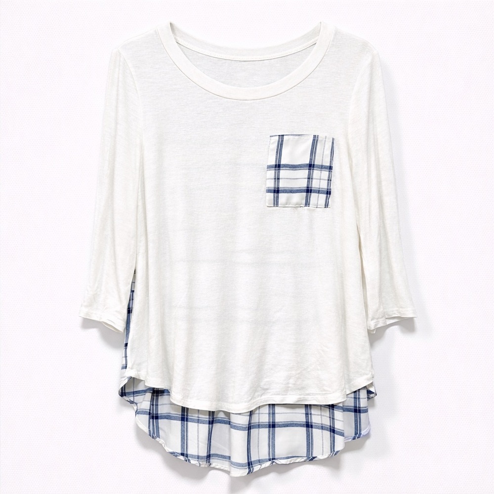 12PM by Mon Ami • Plaid Contrast Hi-Low Tee • Ivory / Blue • Size M